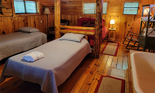 beavers hideaway cabin interiors 2